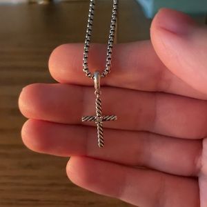 DAVID YURMAN Sterling Silver Cable Cross Diamond Necklace 17/18”